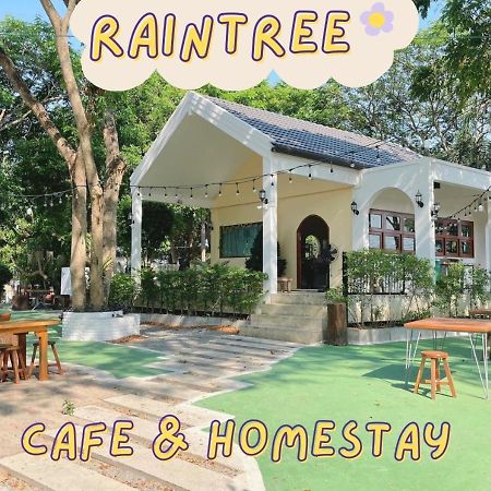 Rain Tree Cafe & Homestay Uthai Thani Exterior foto